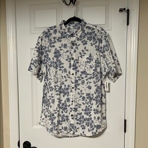 Old Navy Casual short sleeve button down